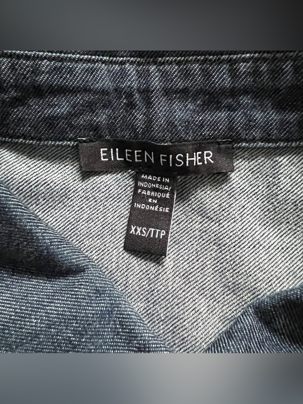 Eileen Fisher Organic Cotton Denim Wash Hi-Lo Shirt Preppy Old Money Sz XXS - Picture 2 of 7